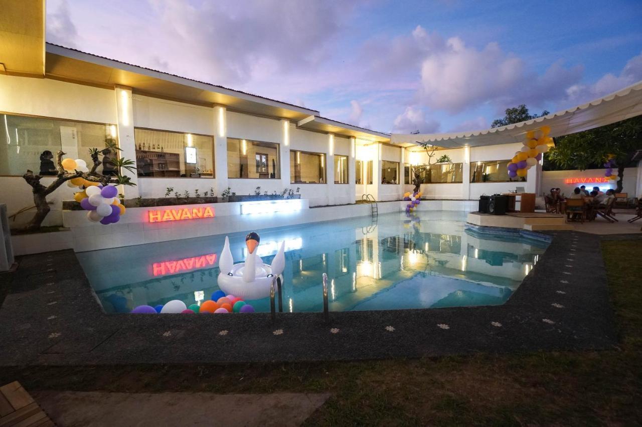 Private Pool Villas Kuta Lombok Buitenkant foto